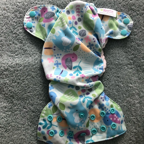 3 Blueberry Newborn Simplex Organic All-in-One cloth diapers - Picture 7 of 7